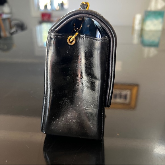 Chanel Vintage Diana Flap Bag Quilted Patent Leather Small - Picture 5 of 13